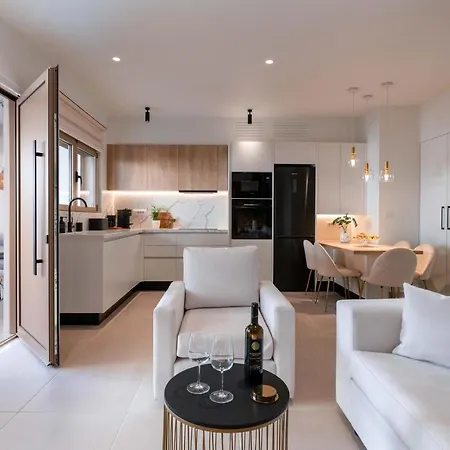 Mariann Premium Suites Lardos Exterior foto